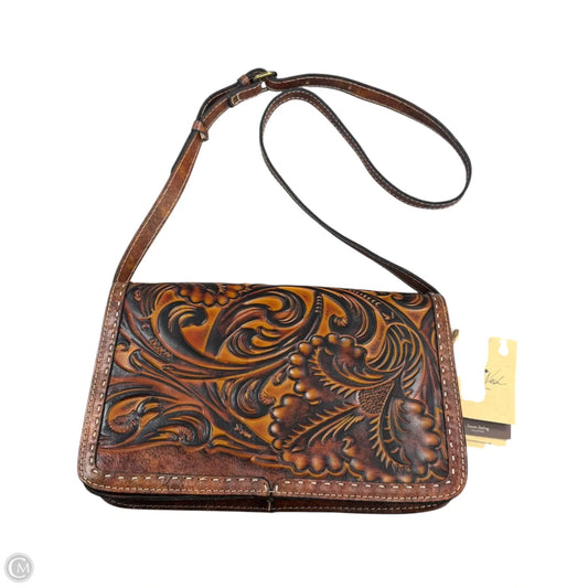 Crossbody Designer By Patricia Nash, Size: Medium