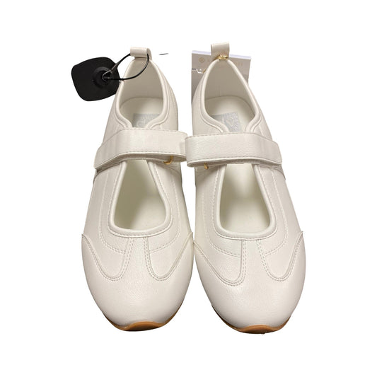 Shoes Athletic By Dolce Vita In White, Size:8.5