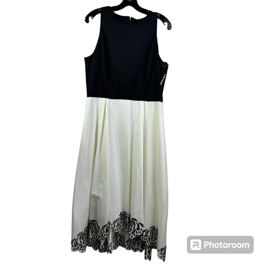 Black & White Dress Party Long Tahari By Arthur Levine, Size 10