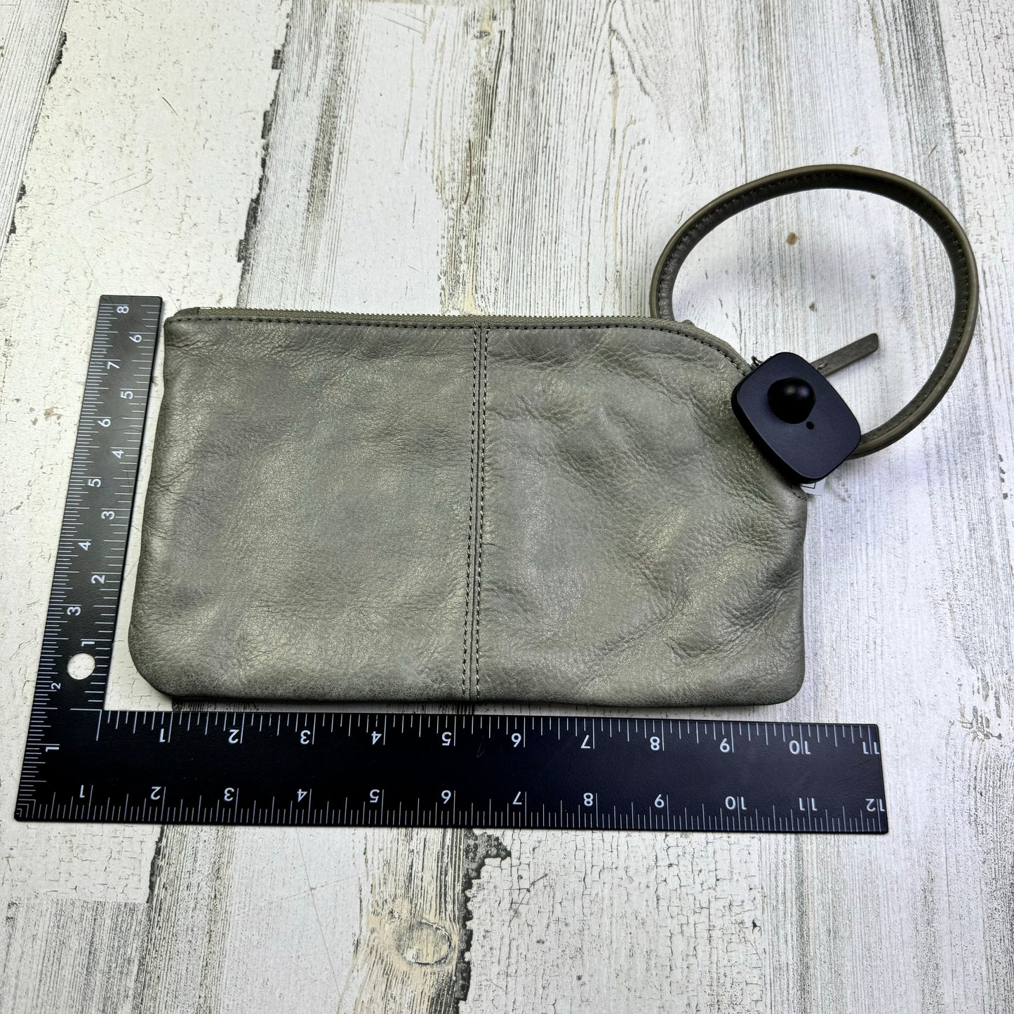 Wristlet Designer By Hobo Intl  Size: Large