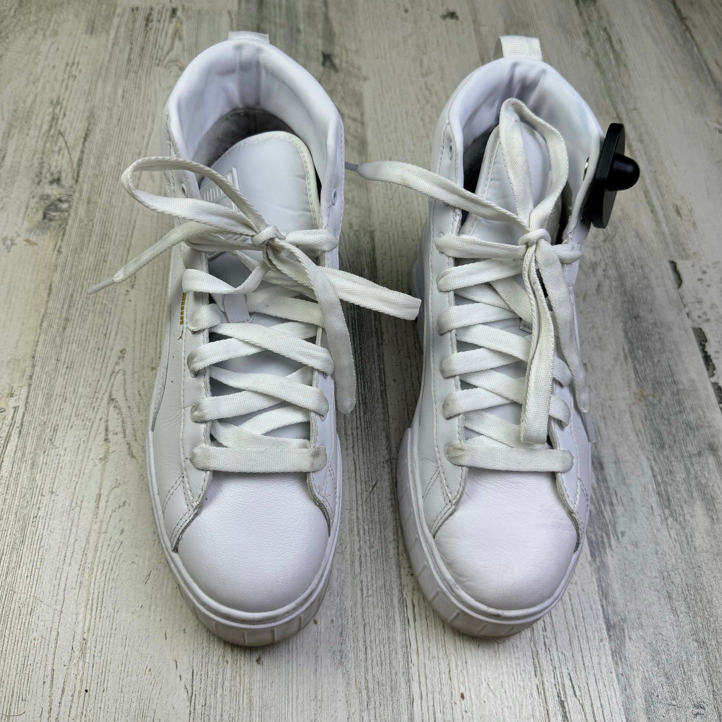 White Shoes Sneakers Platform Puma, Size 8