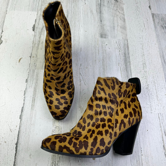 Boots Ankle Heels By Clothes Mentor In Animal Print, Size: 8