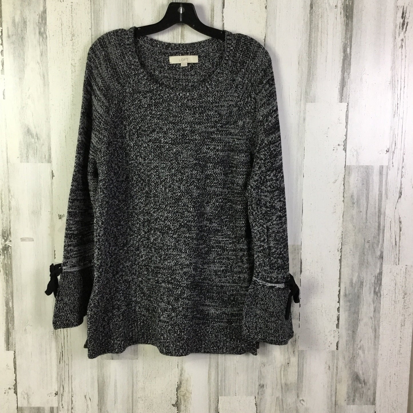 Sweater By Loft In Grey, Size: Xxl