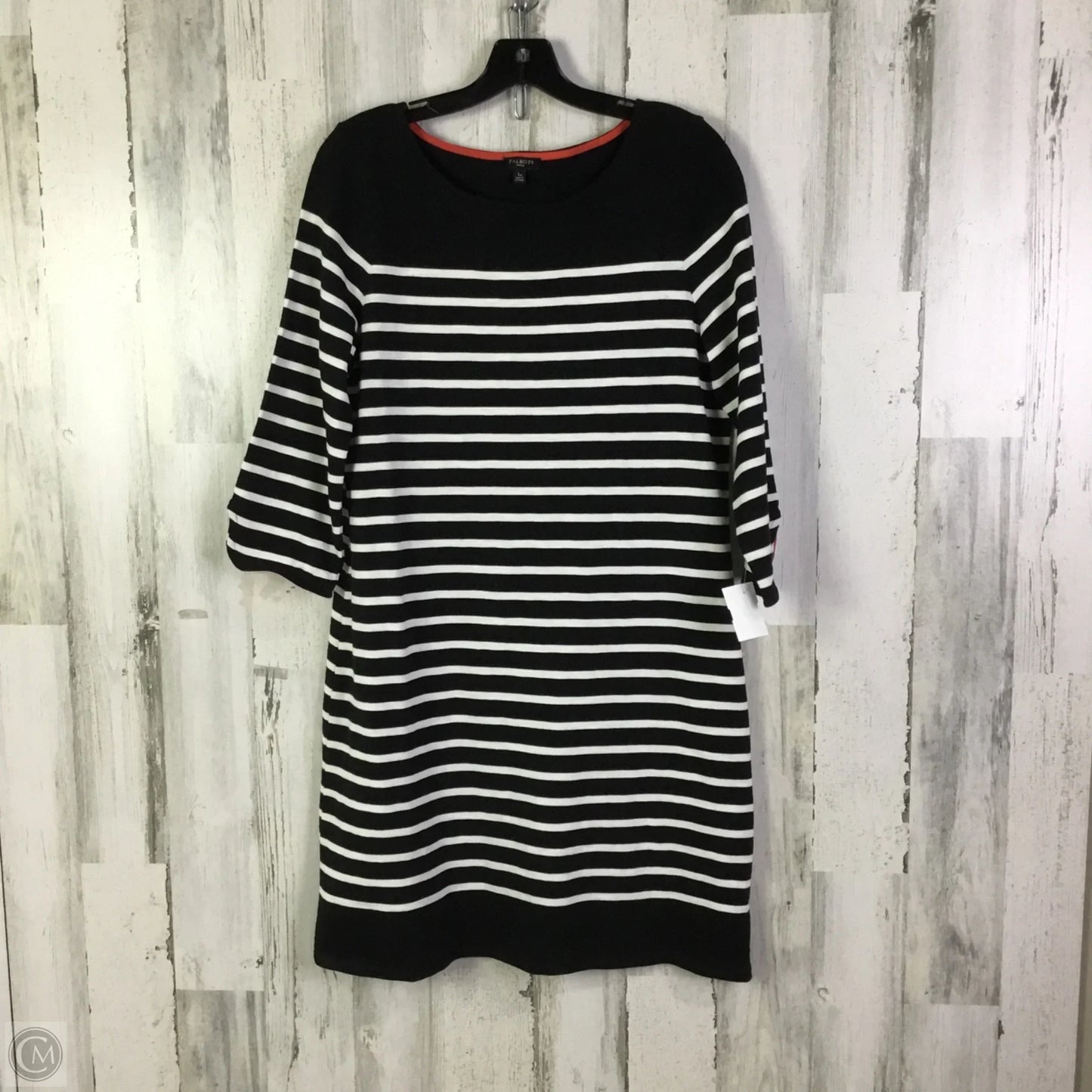 Dress Casual Short By Talbots In Black & White, Size: Lp