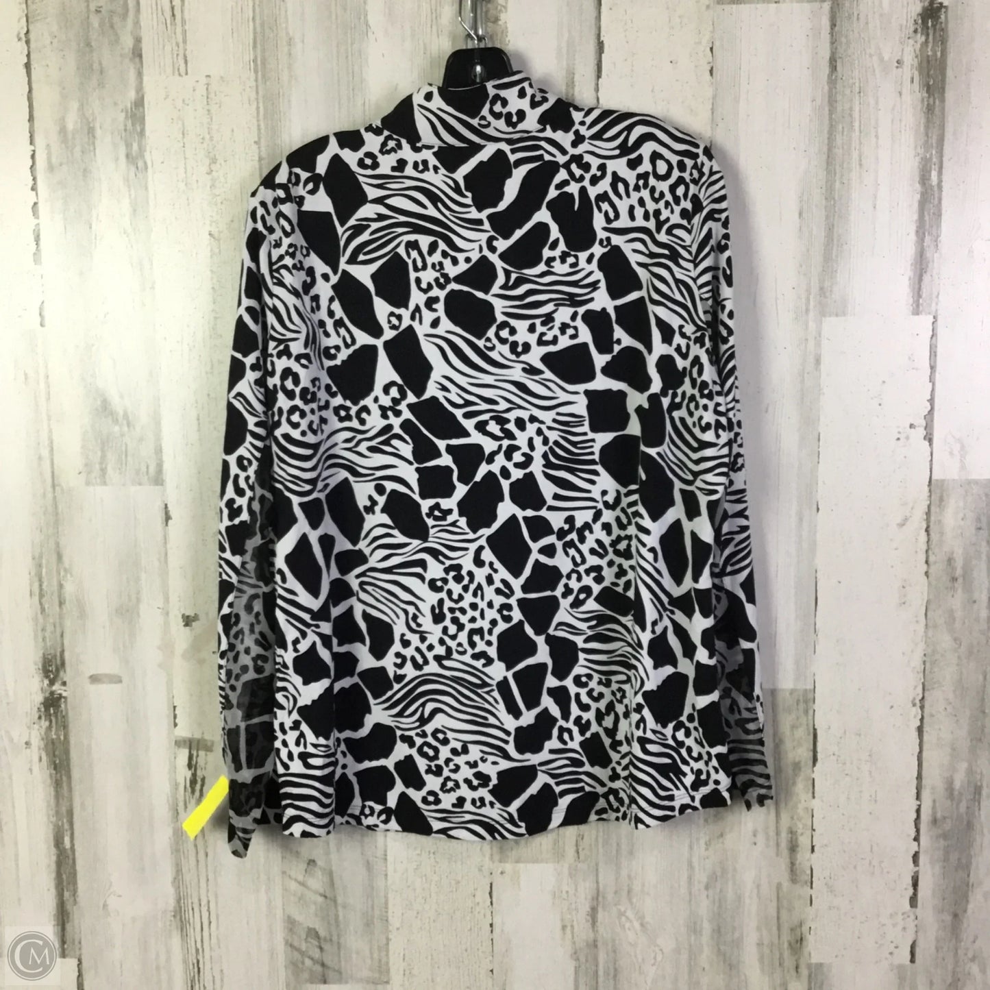 Athletic Top Long Sleeve Collar By Ibkul In Black & White, Size: Xl