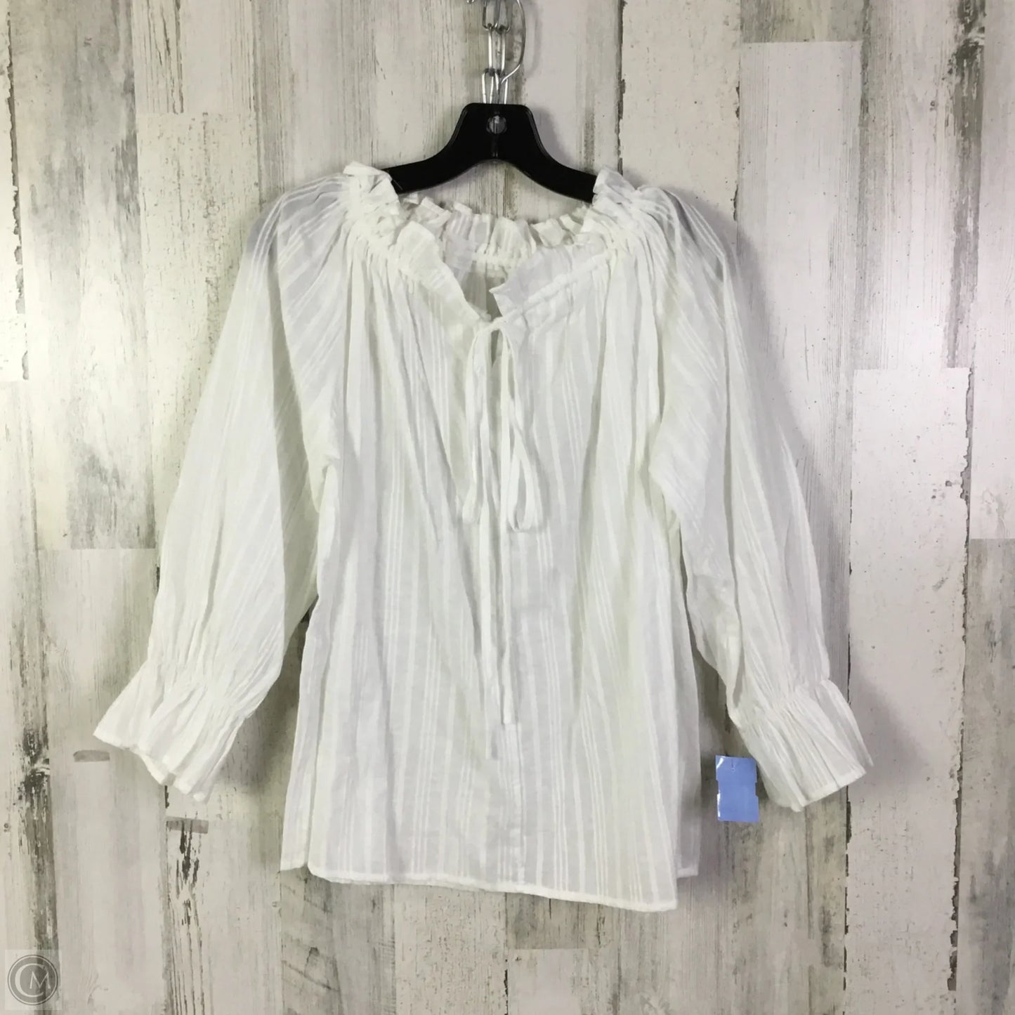 Top Long Sleeve By Cmf In White, Size: 2x