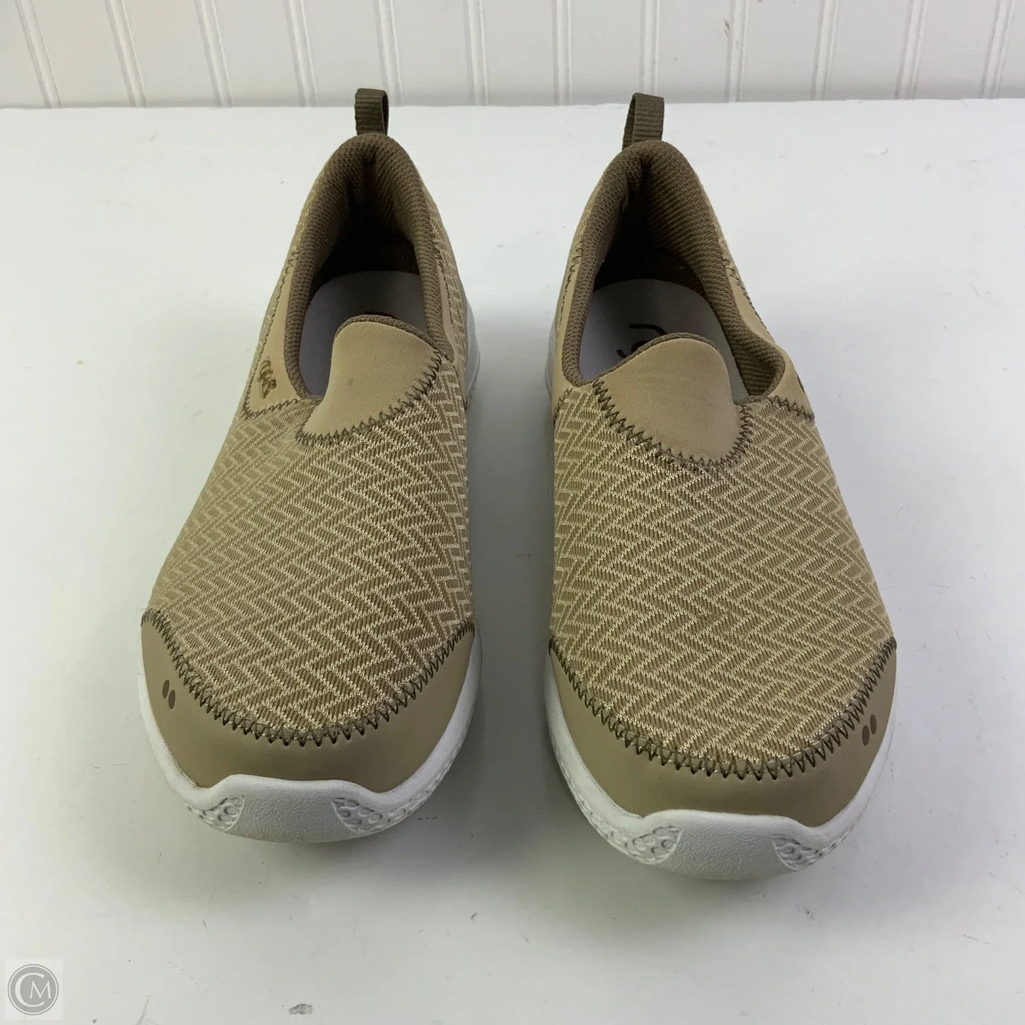 Shoes Flats By Ryka In Tan, Size: 8