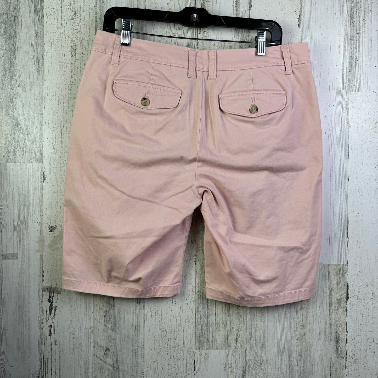 Pink Shorts Liz Claiborne, Size 8