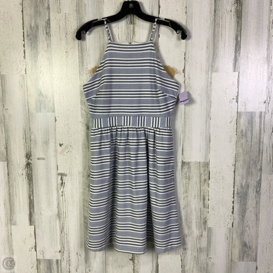 Dress Casual Short By Banana Republic In Blue & White, Size: S