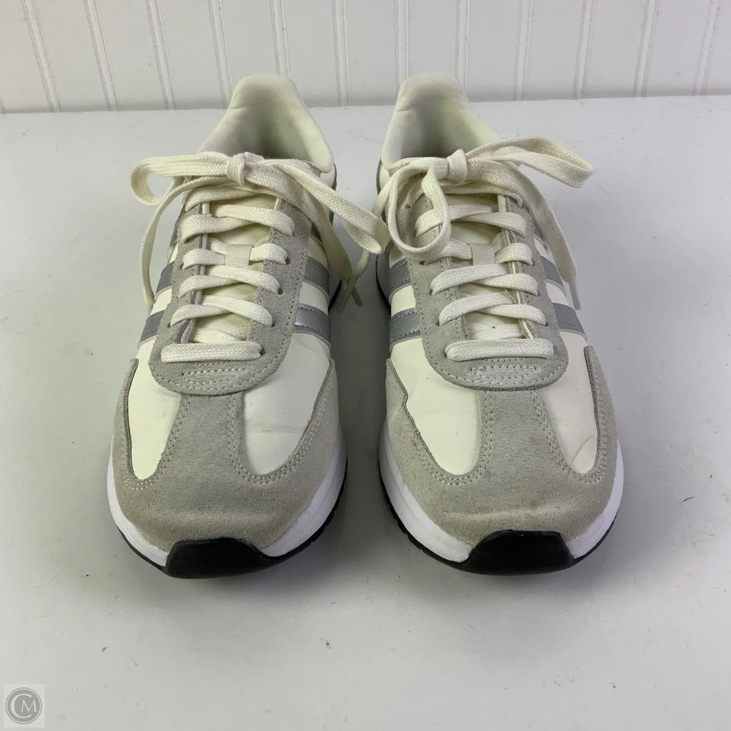 Shoes Athletic By Adidas In Cream, Size: 9