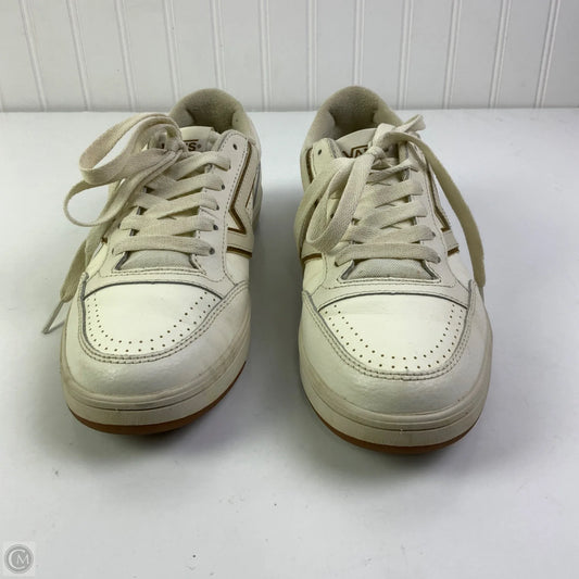 Shoes Sneakers By Vans In Cream, Size: 10