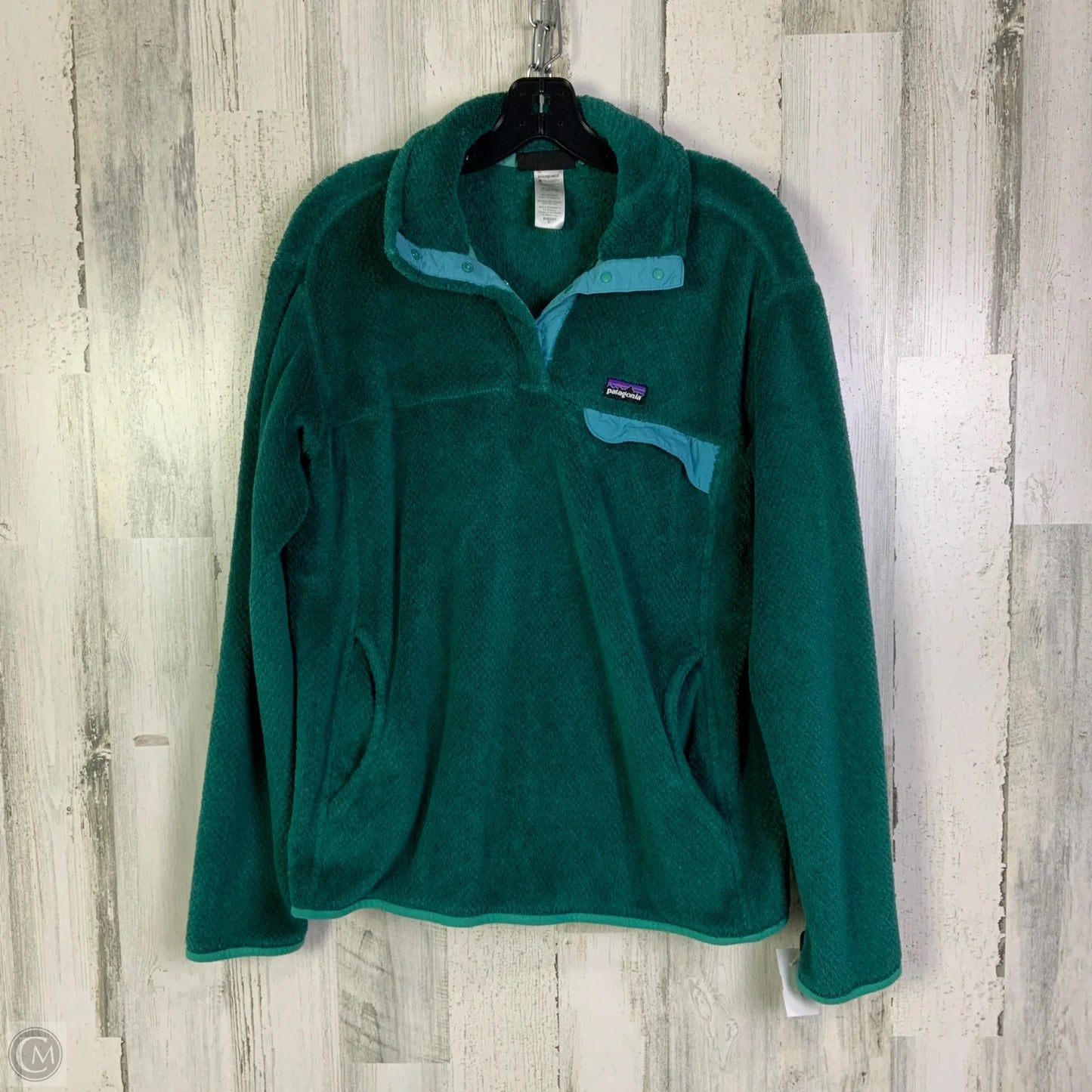 Sweatshirt Collar By Patagonia In Green, Size: Xl