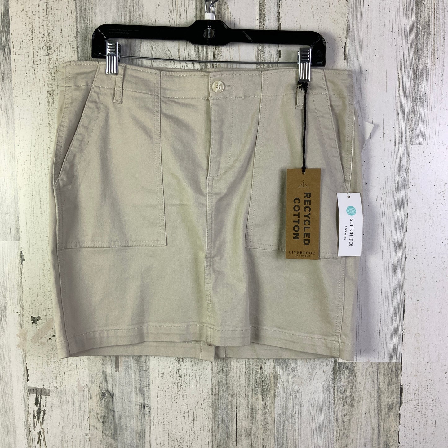 Skirt Mini & Short By Liverpool In Beige, Size: 14