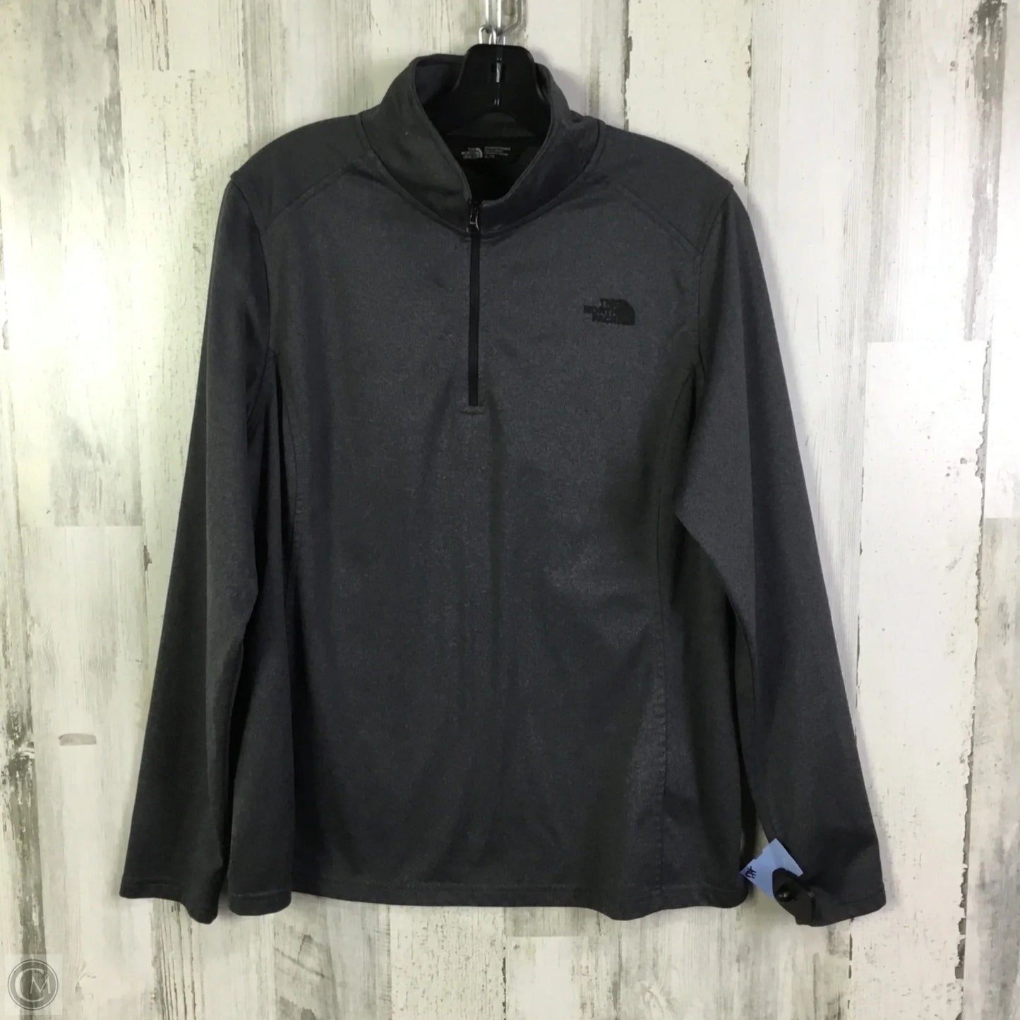 Athletic Top Long Sleeve Collar By The North Face In Grey, Size: Xl