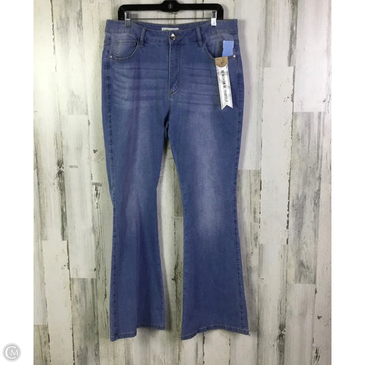 Jeans Flared By Clothes Mentor In Blue Denim, Size: 16