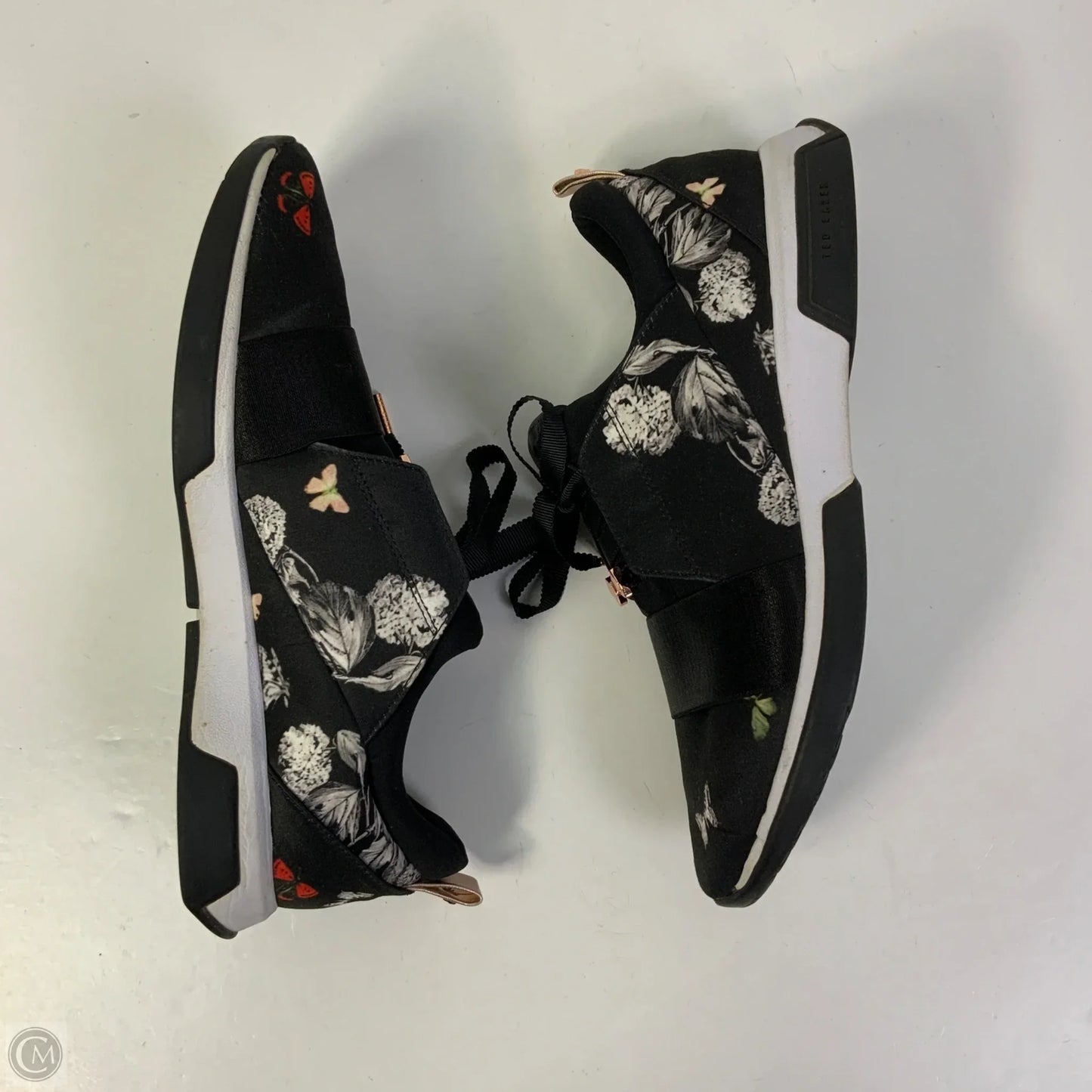 Shoes Athletic By Ted Baker In Black & White, Size: 8.5