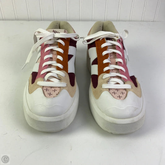 Shoes Sneakers By New Balance In Pink, Size: 9