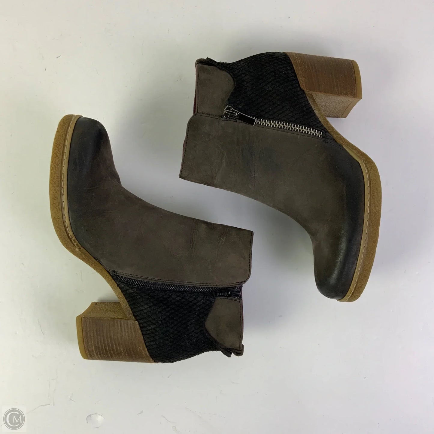 Boots Leather By Sundance In Taupe, Size: 8