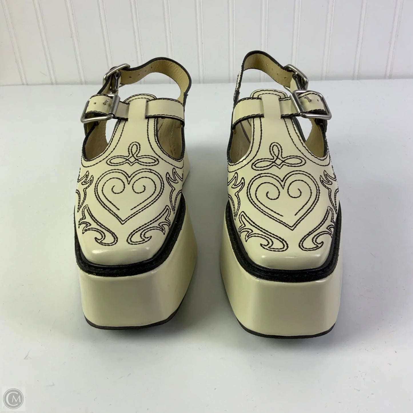 Shoes Heels Platform By Farm Rio In Cream & Black, Size: 8