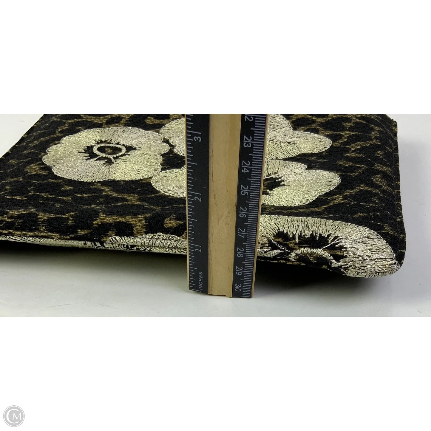 Clutch Designer By Sondra Roberts, Size: Medium