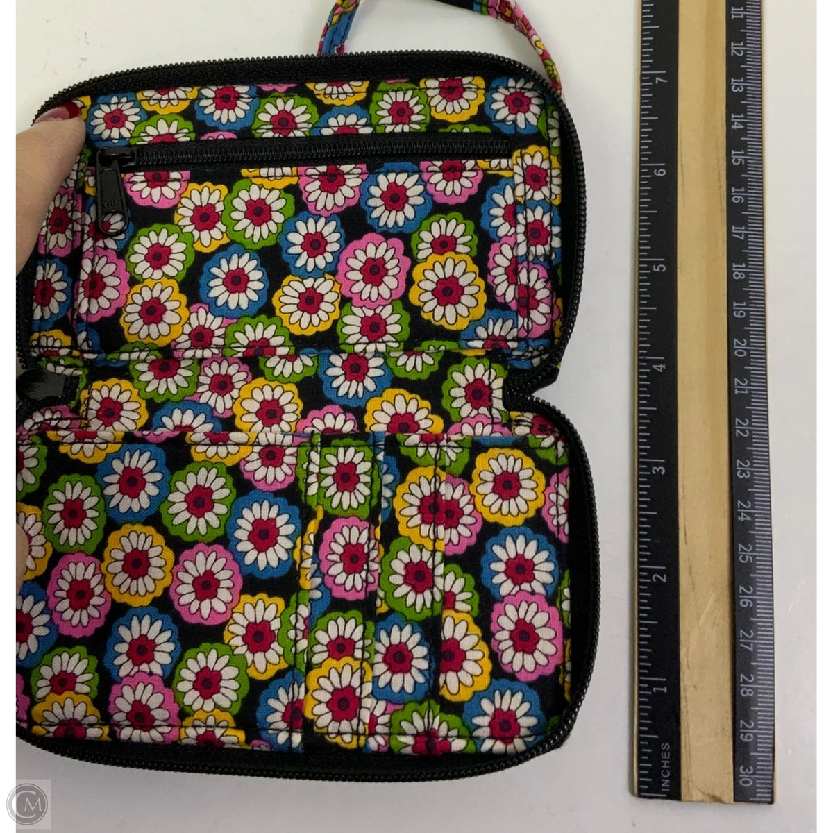 Wristlet By Vera Bradley, Size: Small