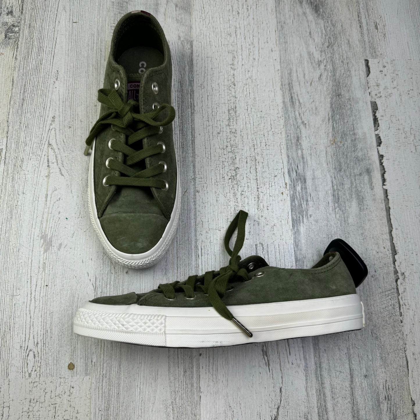 Green Shoes Sneakers Converse, Size 7