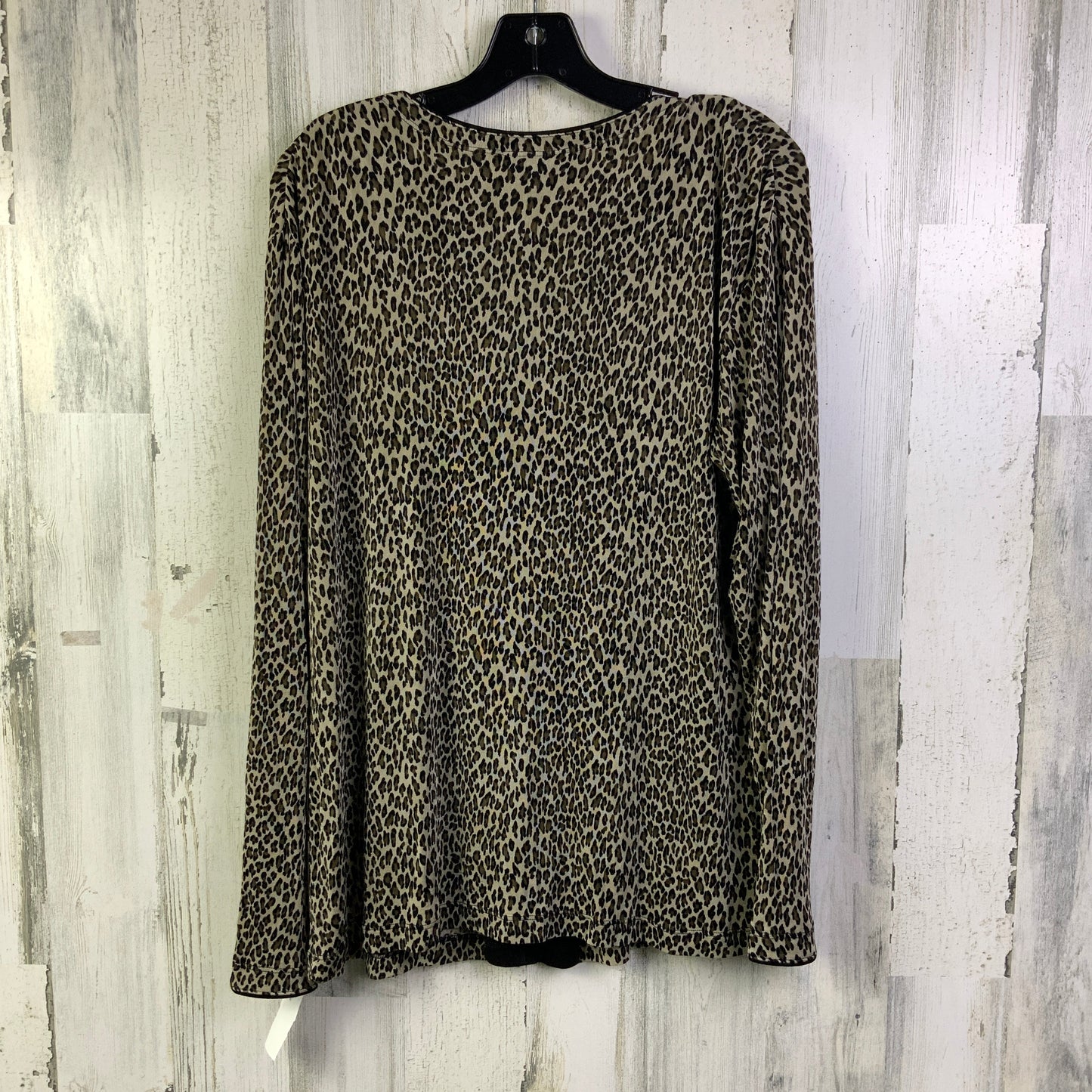 Top Long Sleeve By Chicos In Animal Print, Size: Xl