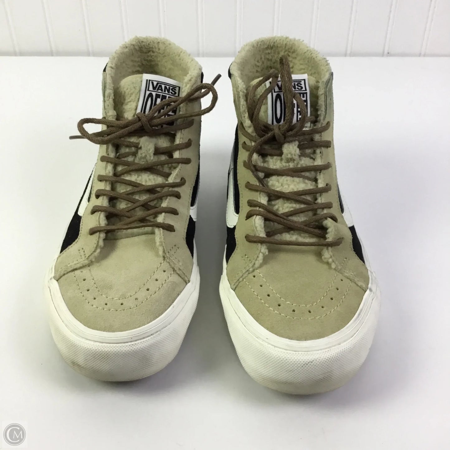 Shoes Sneakers By Vans In Black & Tan, Size: 9.5