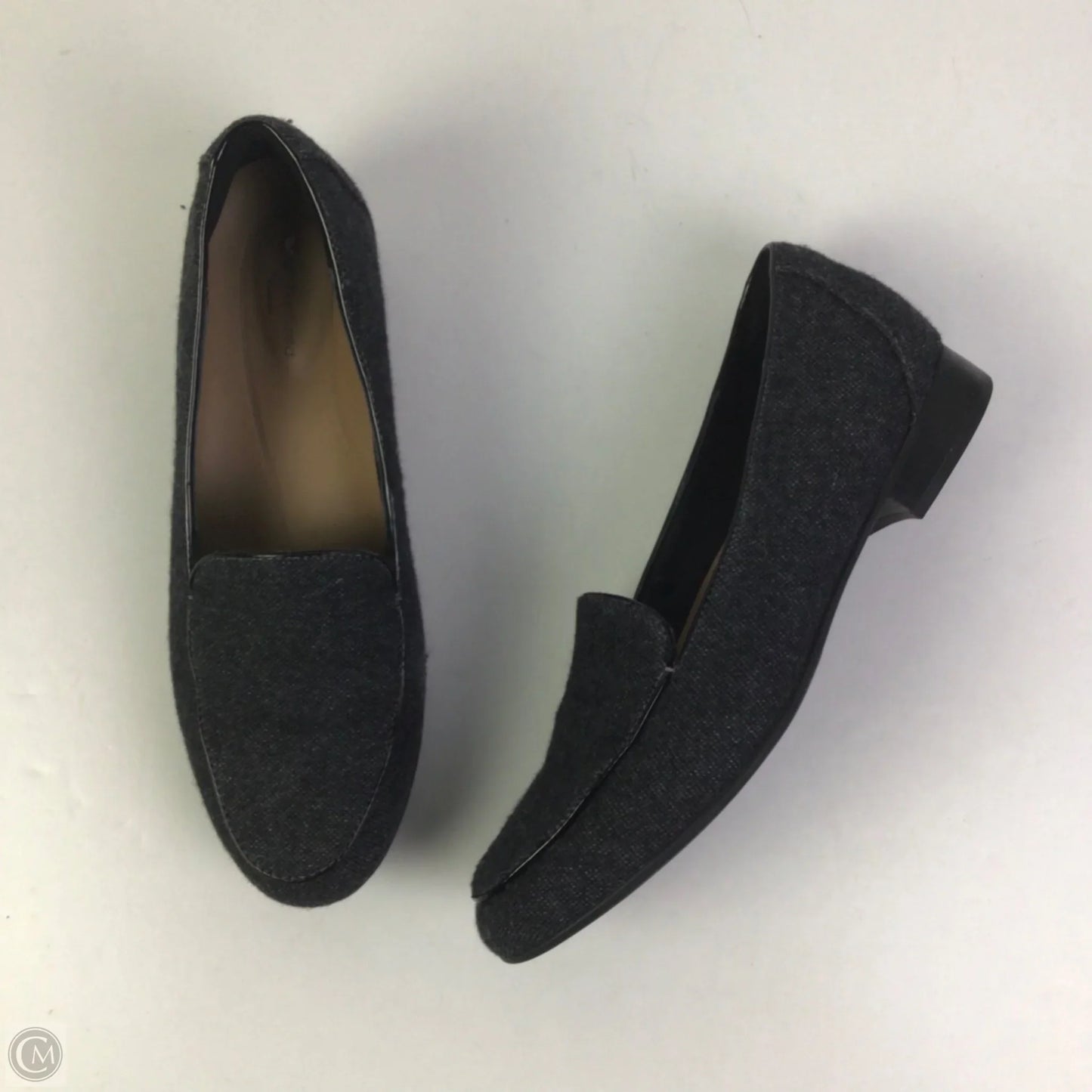 Shoes Flats By Clarks In Grey, Size: 7.5