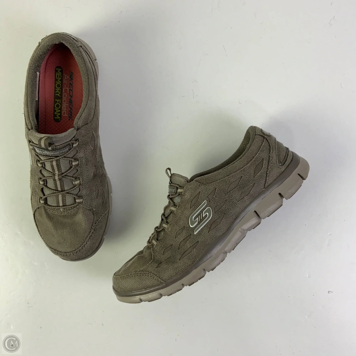 Shoes Sneakers By Skechers In Brown, Size: 9.5