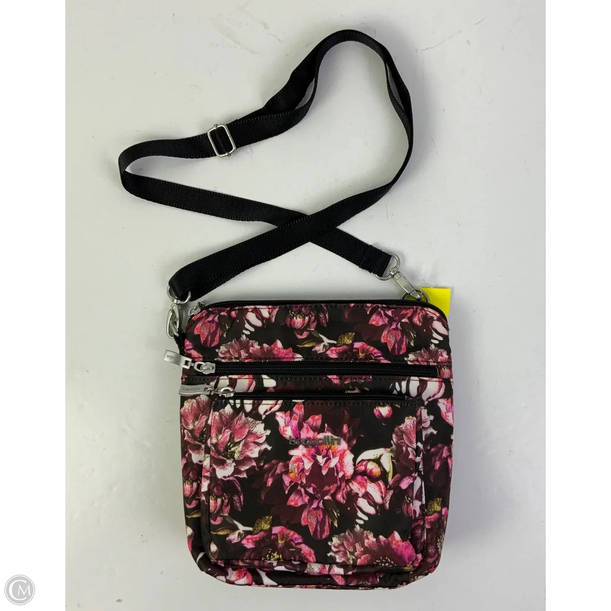 Crossbody By Baggallini, Size: Medium