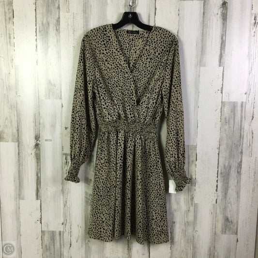 Dress Casual Short By Clothes Mentor In Black & Tan, Size: M