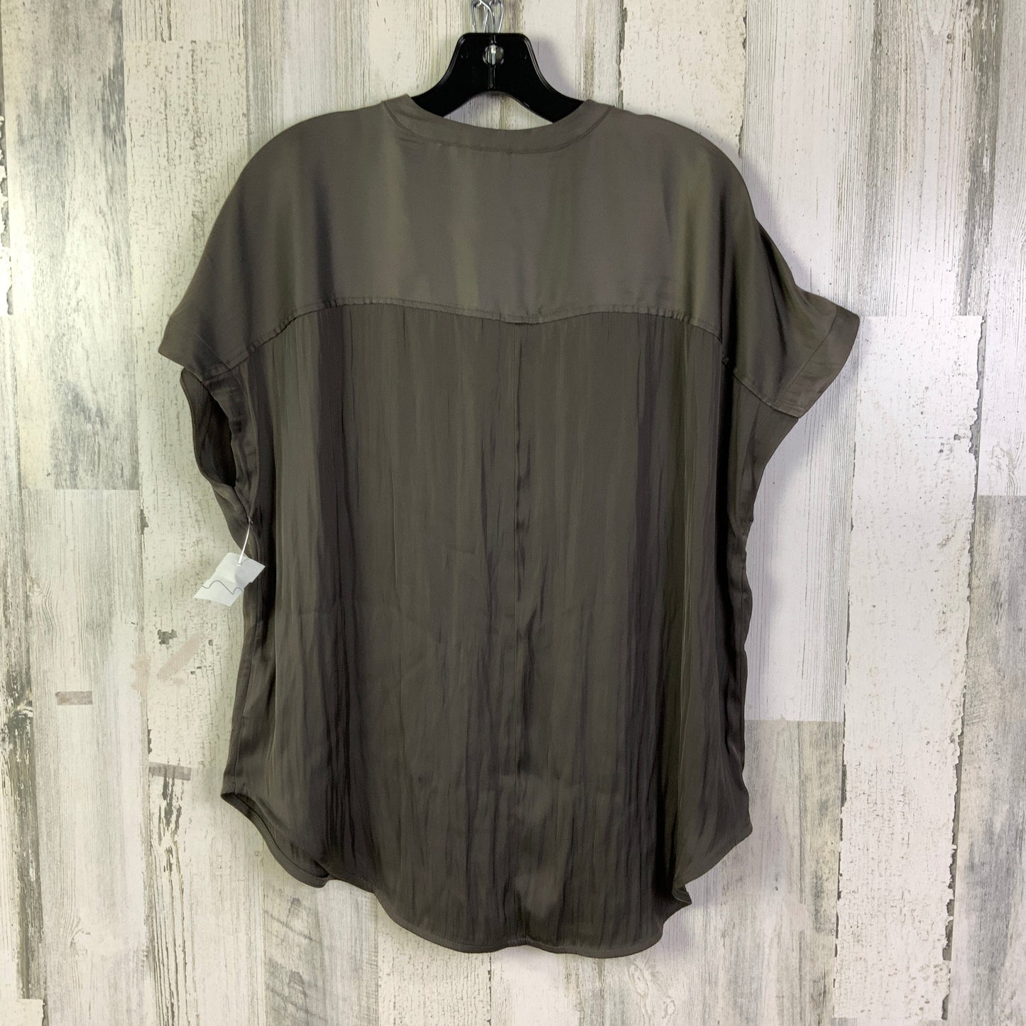 Top Short Sleeve By Old Navy In Grey, Size: L