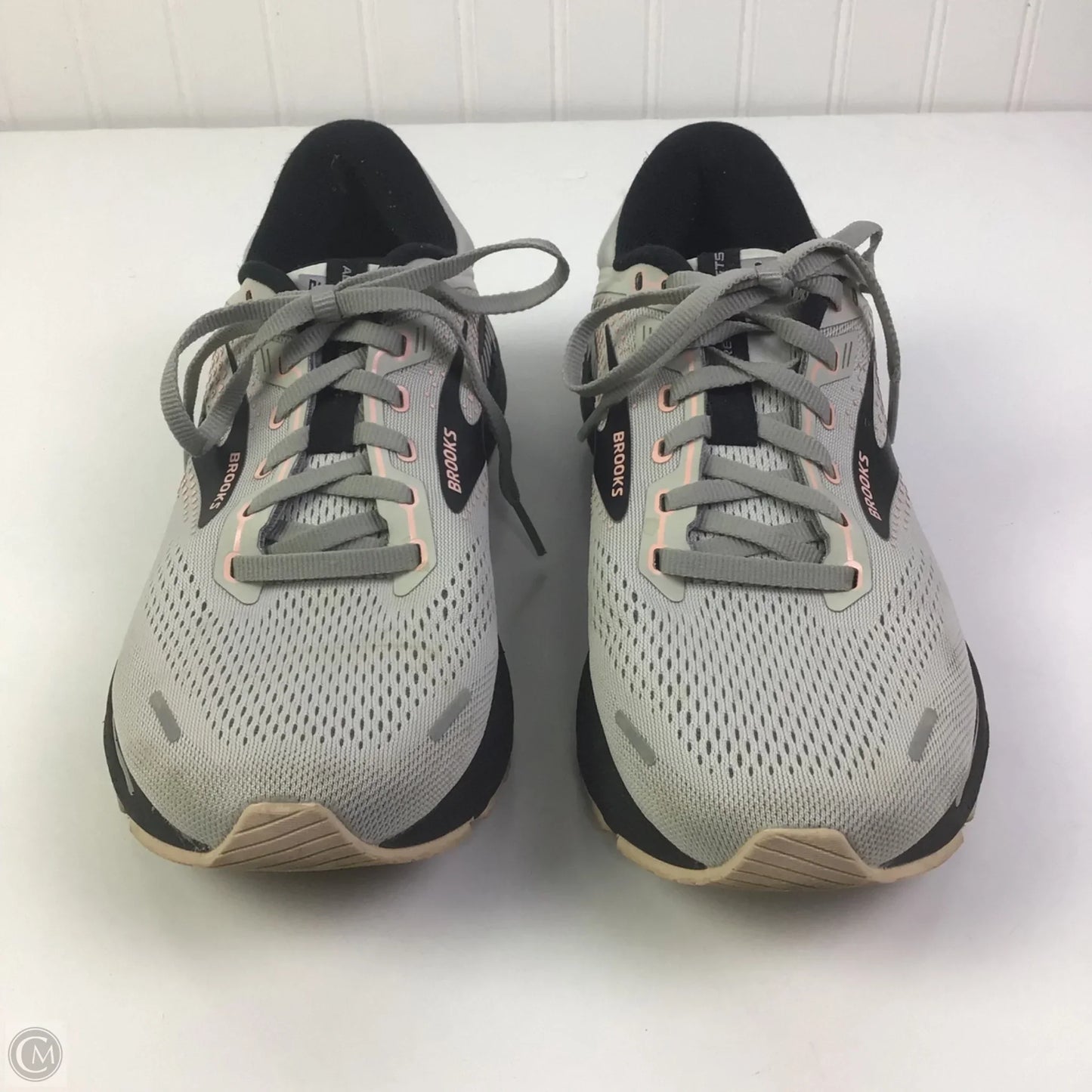 Shoes Athletic By Brooks In Black & Grey, Size: 9