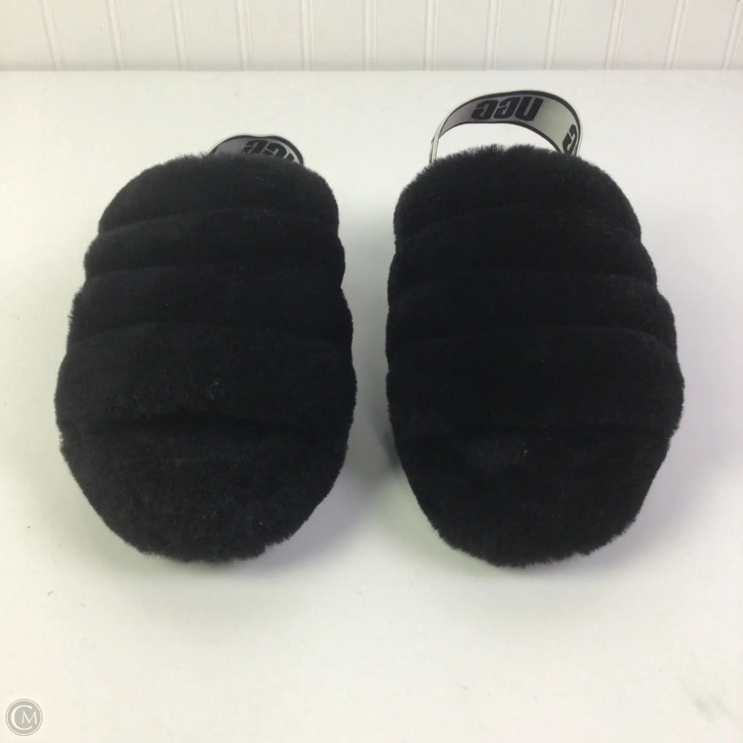 Slippers Designer By Ugg In Black, Size: 7
