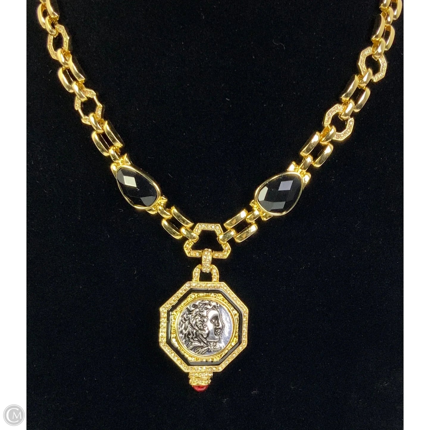 Necklace Pendant By Clothes Mentor