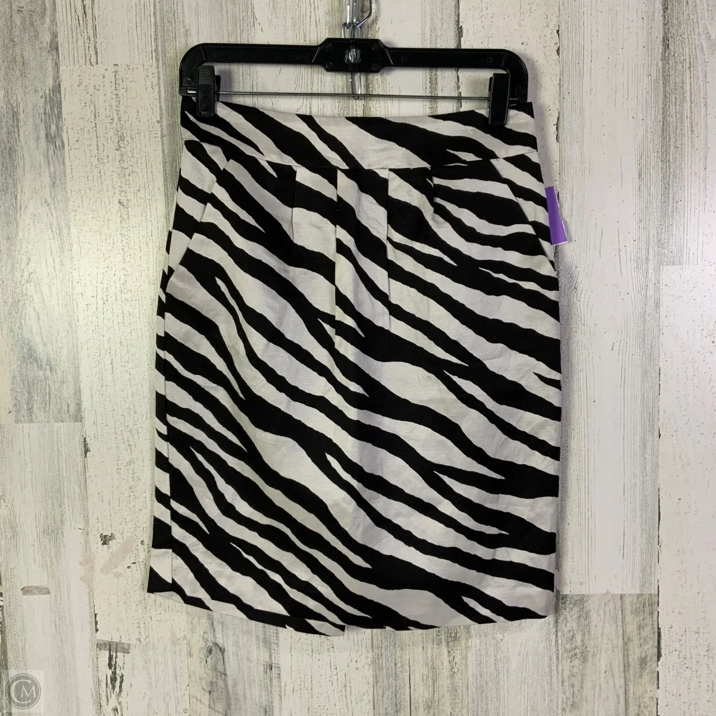 Skirt Mini & Short By Banana Republic In Zebra Print, Size: 2