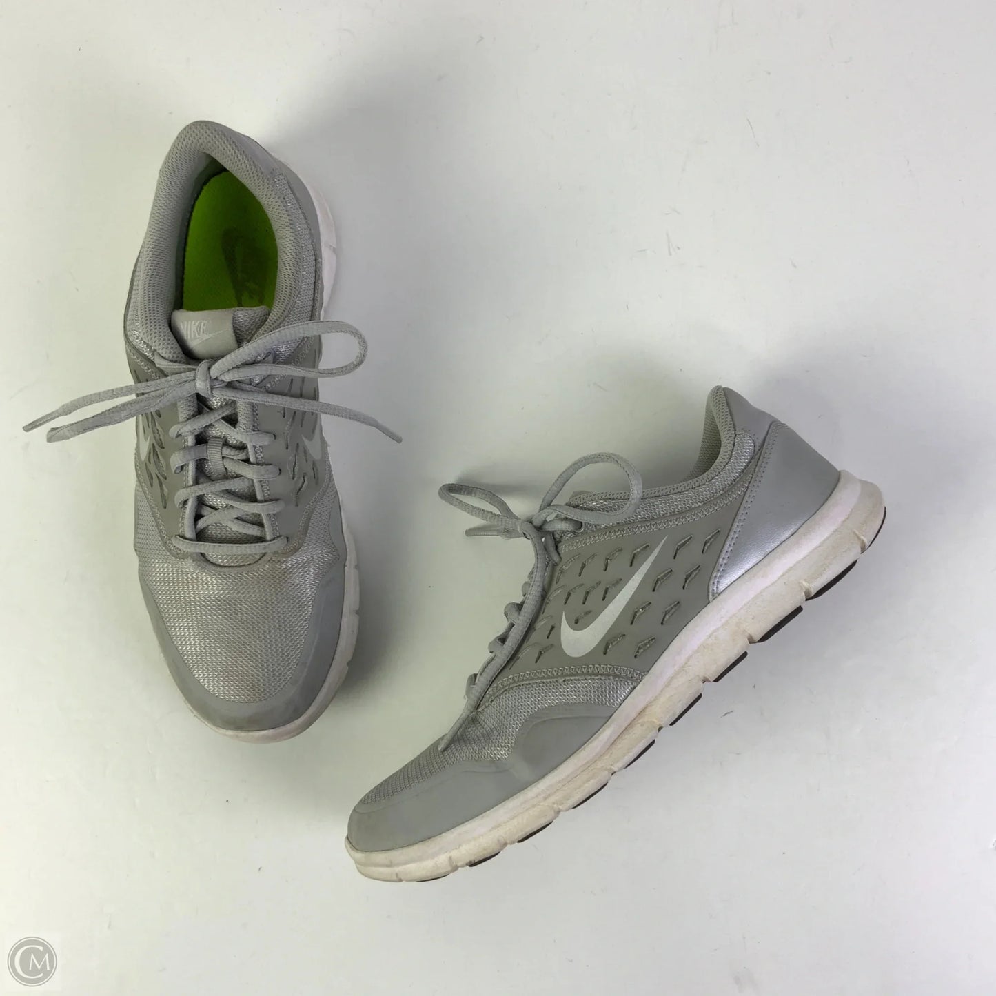 Shoes Athletic By Nike In Grey, Size: 10