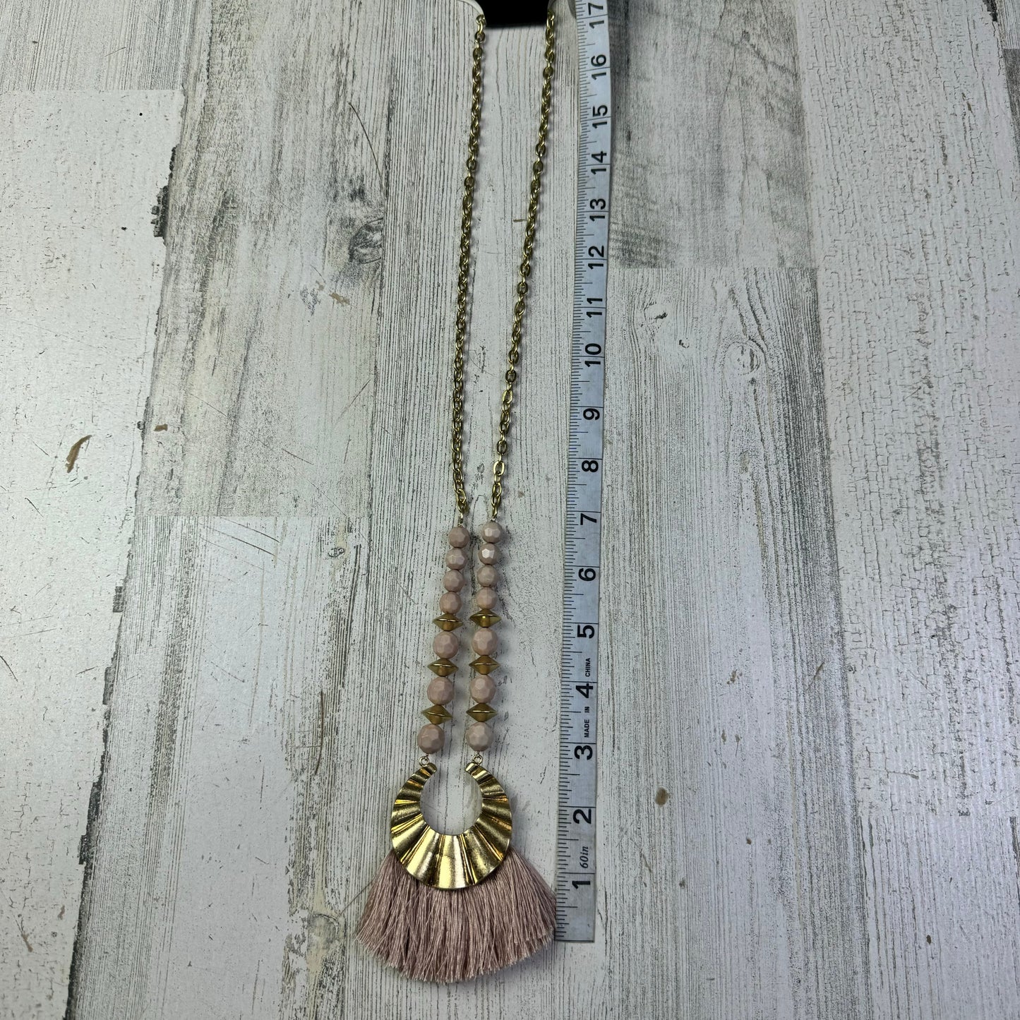 Necklace Charm By Clothes Mentor