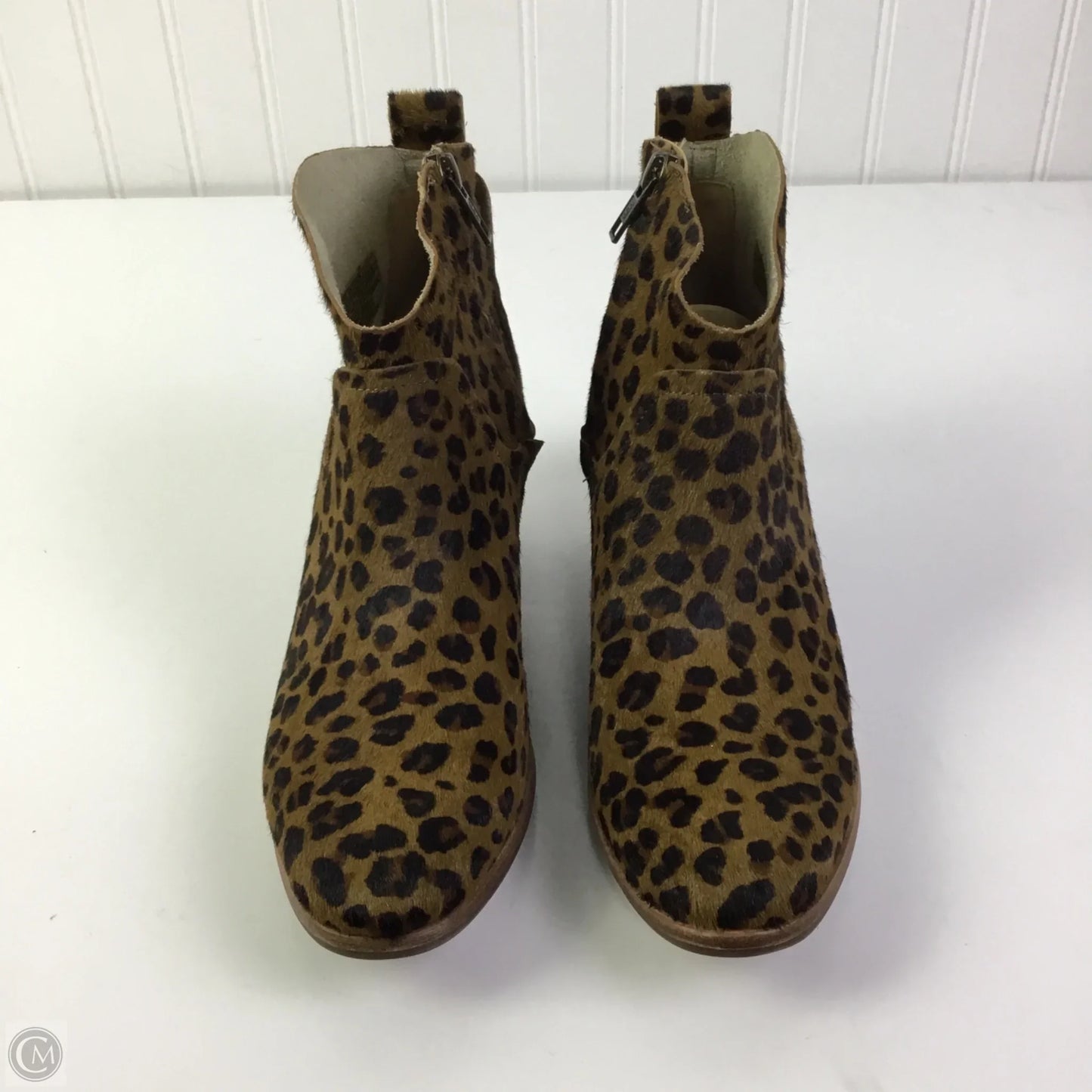 Boots Designer By Ugg In Animal Print, Size: 7.5