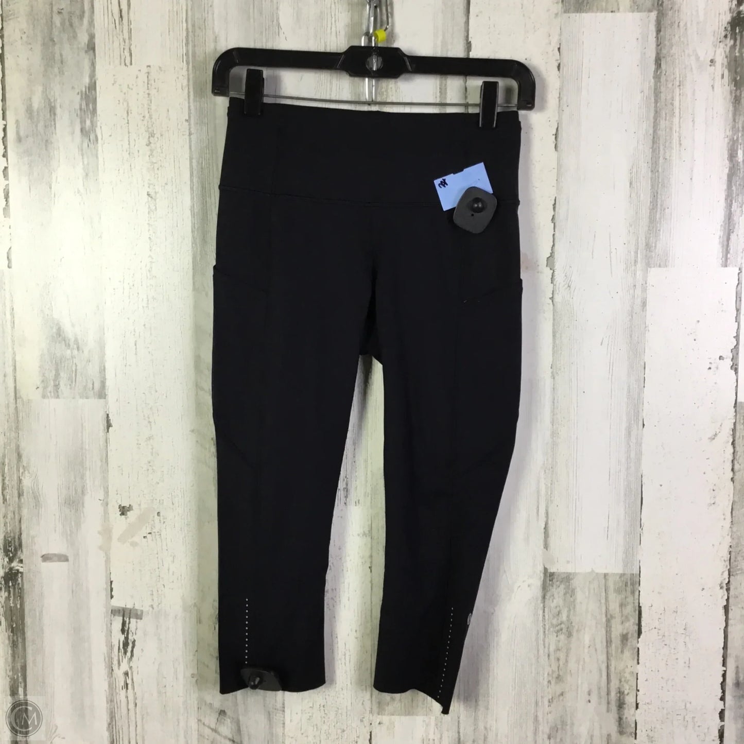 Athletic Capris By Lululemon In Black, Size: 6