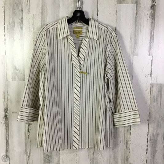 Top Long Sleeve By Investments In White, Size: 1x