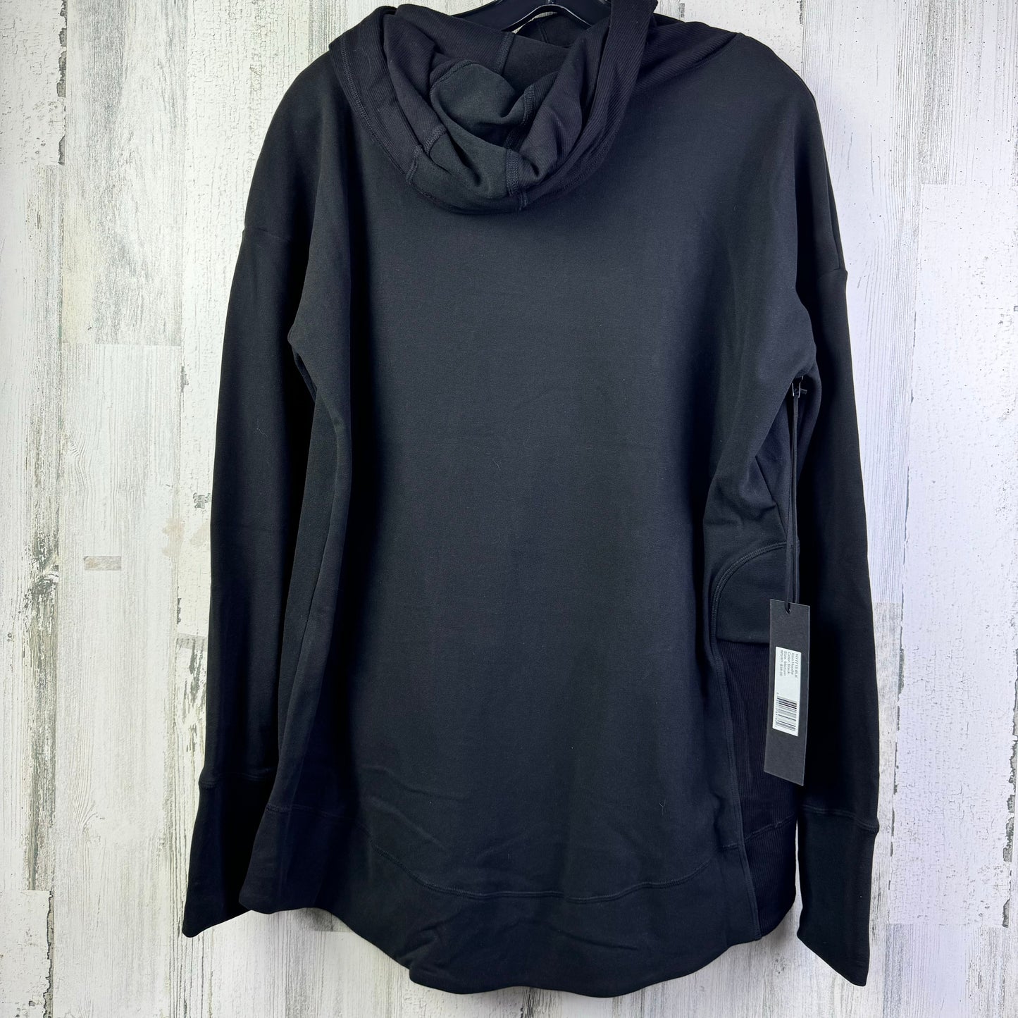 Sweatshirt Hoodie By Clothes Mentor In Black, Size: M