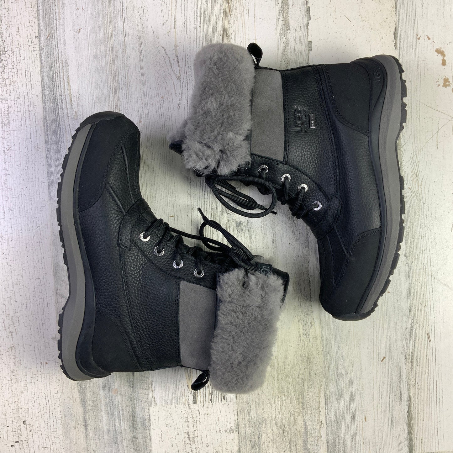 Boots Snow By Ugg In Black, Size: 9