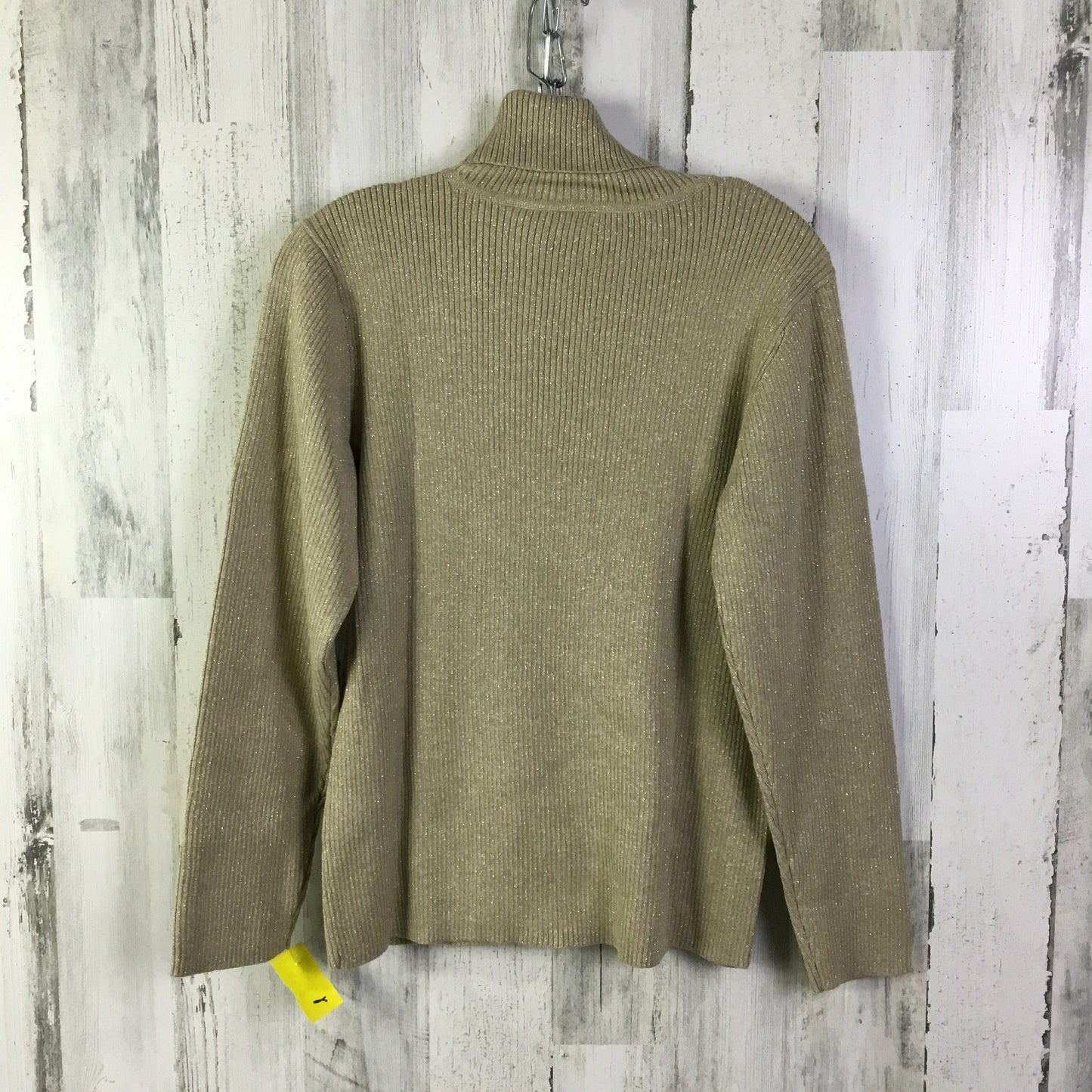 Sweater By Liz Claiborne In Gold, Size: Xl