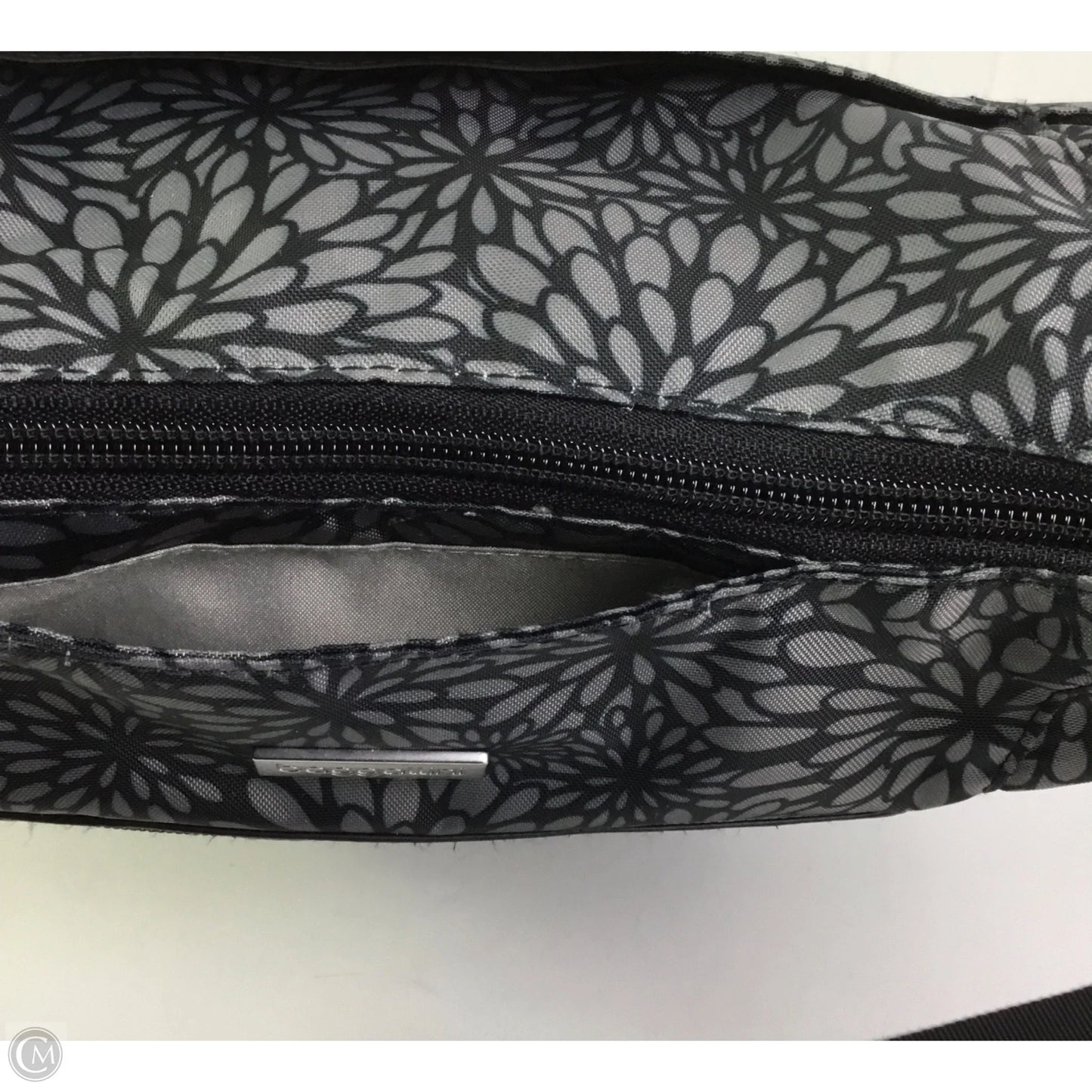 Crossbody By Baggallini, Size: Large