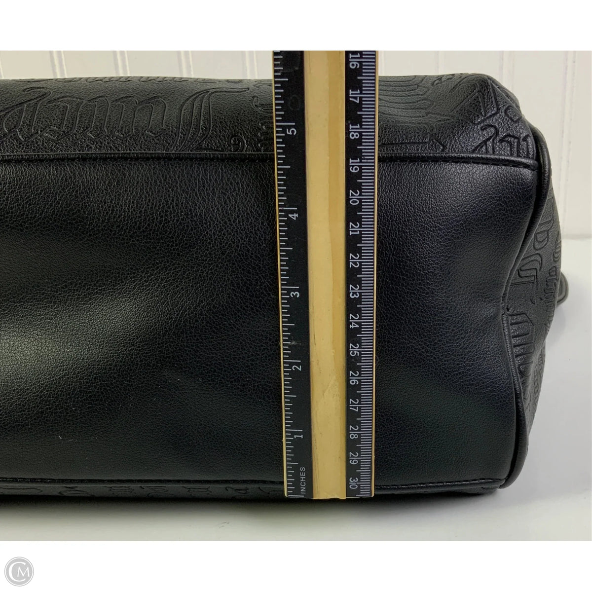 Crossbody By Juicy Couture, Size: Medium
