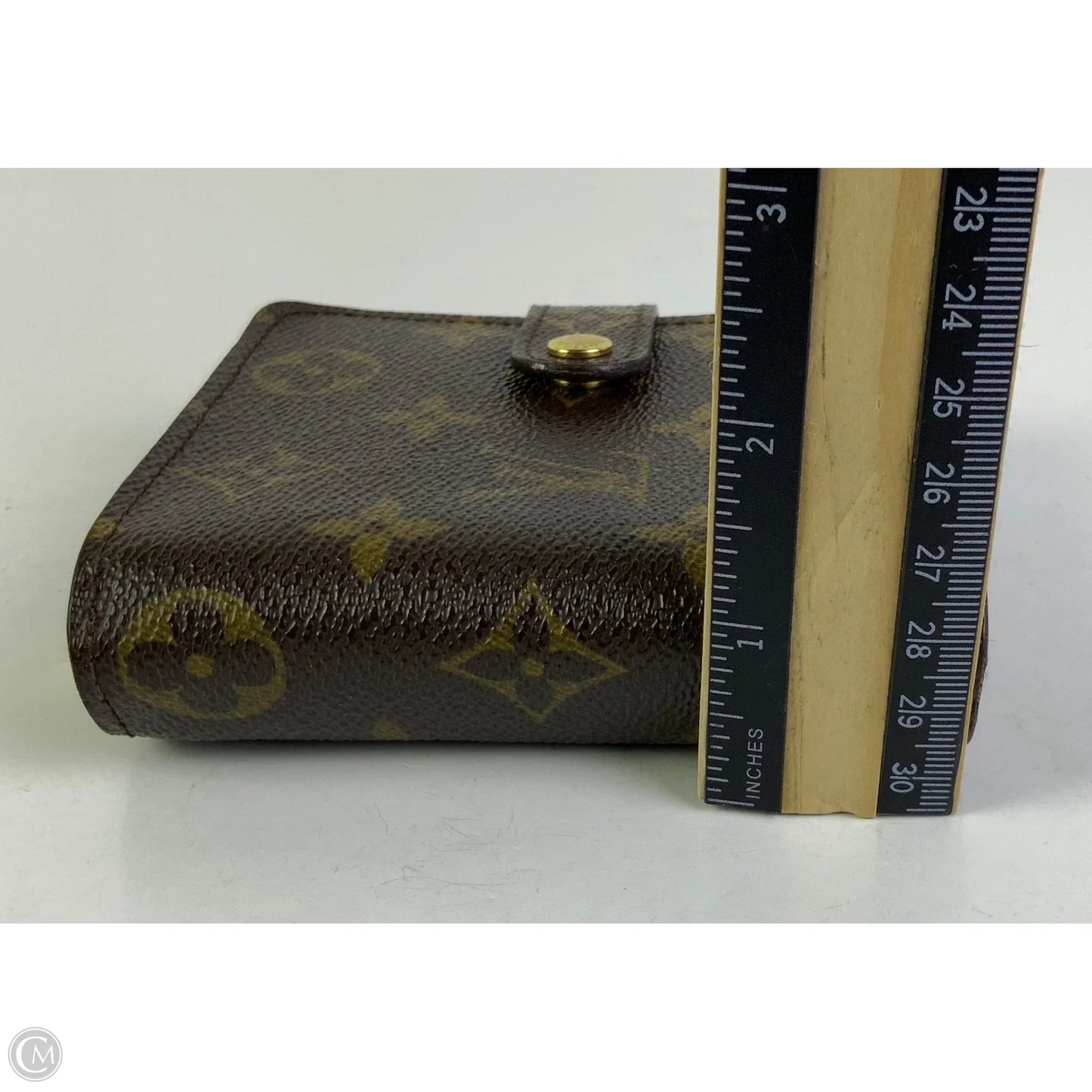 Wallet Luxury Designer By Louis Vuitton, Size: Medium