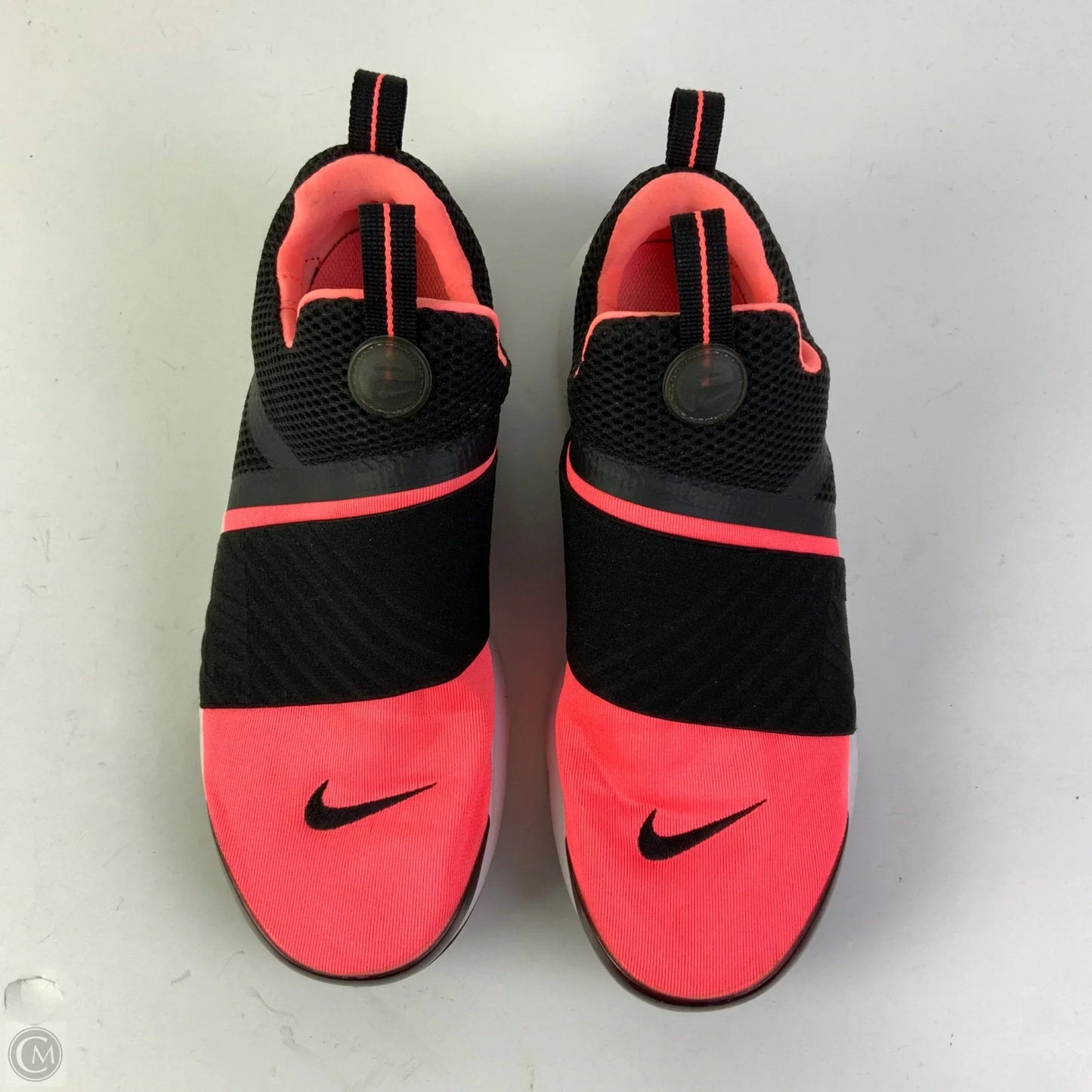 Shoes Athletic By Nike In Black & Pink, Size: 8.5