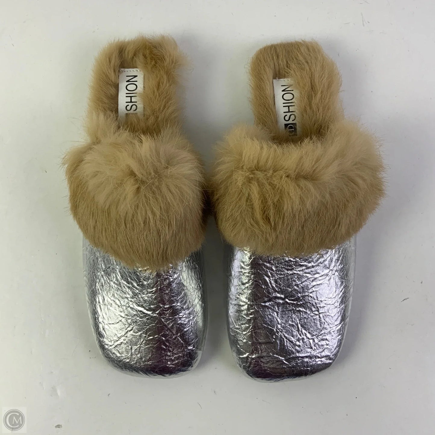 Shoes Flats By Cmf In Silver, Size: 10
